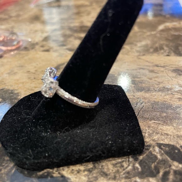 Bow Shaped Sterling Silver Ring 💍 Size 7 - Picture 7 of 10